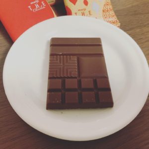 ザ・チョコレート赤